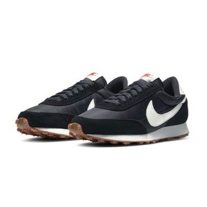 Nike Daybreak